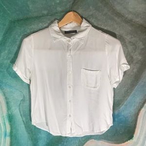 🐇Brandy Melville Cropped Button Collared Shirt🐇